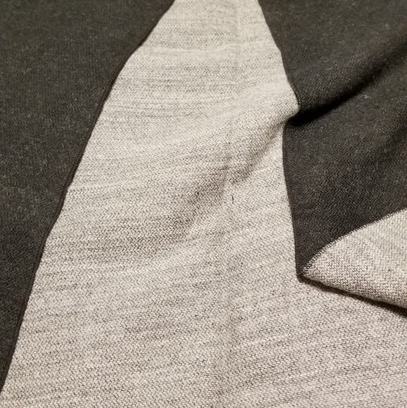 Poncho - Picture 2 of 3